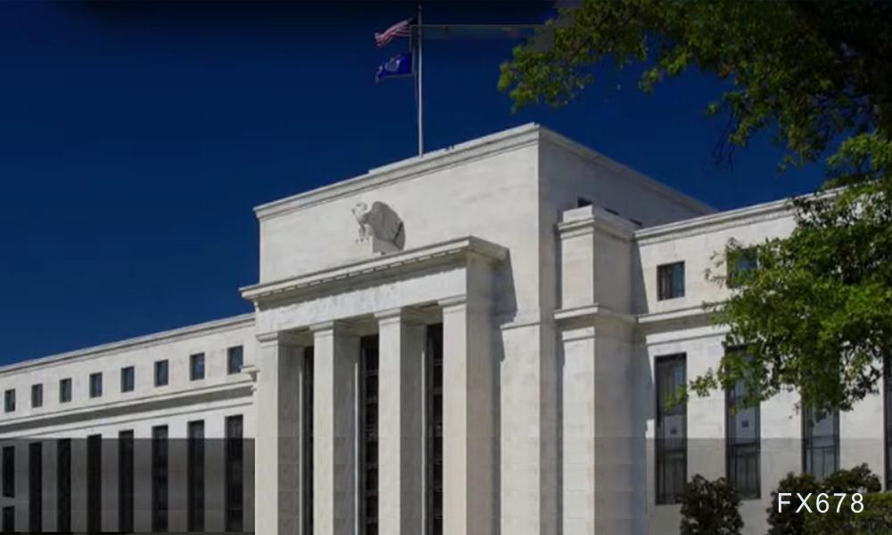 根据美国商品期货交易委员会（CFTC）最新数据显示，投资者在2月18日当周减少了对WTI原油的净多头头寸，降低了18907手合约至103330手合约，达到16周以来的新低。