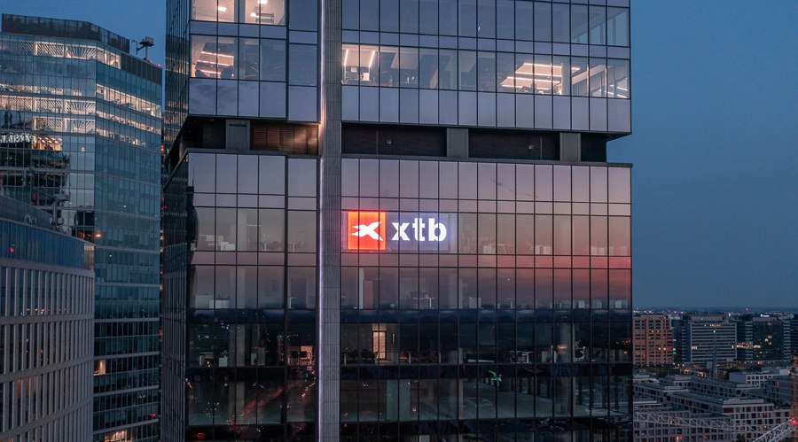 TrendForce集邦咨询：预计3月下旬电视面板与显示器面板价格将上涨 笔电面板价格保持稳定